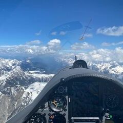Flugwegposition um 14:10:57: Aufgenommen in der Nähe von Gemeinde Anras, Österreich in 3512 Meter